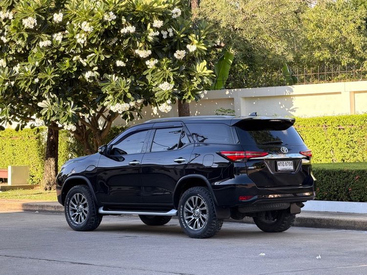 Toyota Fortuner 2020 2.4 G Utility-car ดีเซล ไม่ติดแก๊ส เกียร์อัตโนมัติ ดำ รูปที่ 4
