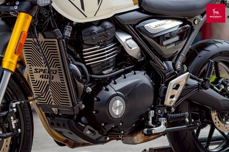 Triumph Speed400 ปี2025 เจ้าของเดียว วิ่ง5,000Km. มีวารันตีศูนย์ฯ รูปที่ 8