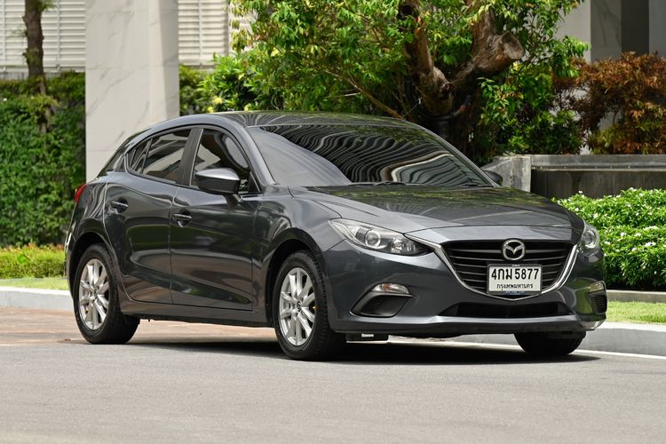 Mazda Mazda3 2015 2.0 E Sports Sedan เบนซิน ไม่ติดแก๊ส เกียร์อัตโนมัติ เทา รูปที่ 2