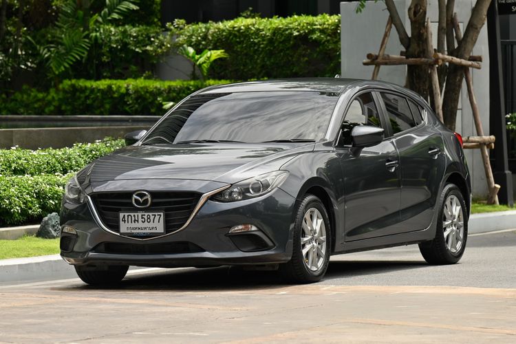 รถ Mazda Mazda3 2.0 E Sports สี เทา