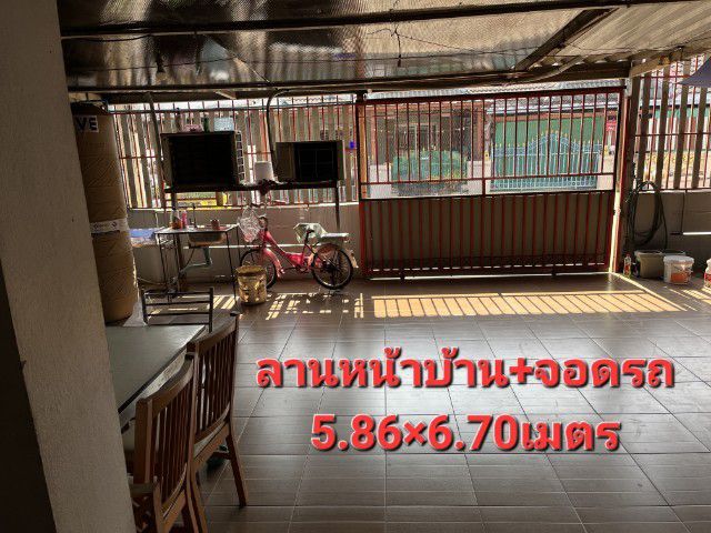 ขายบ้านมือสอง ห้องแถว,ทาว์นโฮม,ทาวน์เฮ้าส์ ชั้นเดียว 25.8ตรว.2ห้องนอน1ห้องโถง 1ห้องน้ำ 1จอดรถ ราคาต่รองได้ นัดดูบ้านโทร 0-6-4-6-8-3-5-1-1-0  รูปที่ 3