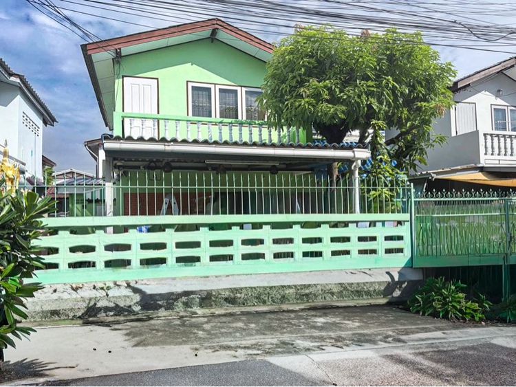 บ้านเดี่ยวย่านชุมชน