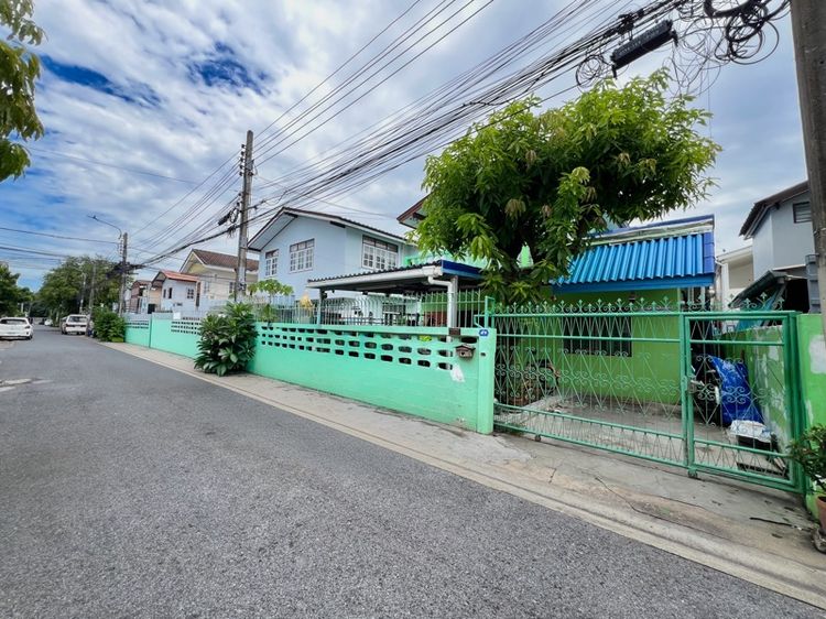 มีบางส่วน บ้านเดี่ยวย่านชุมชน รูปที่ 2
