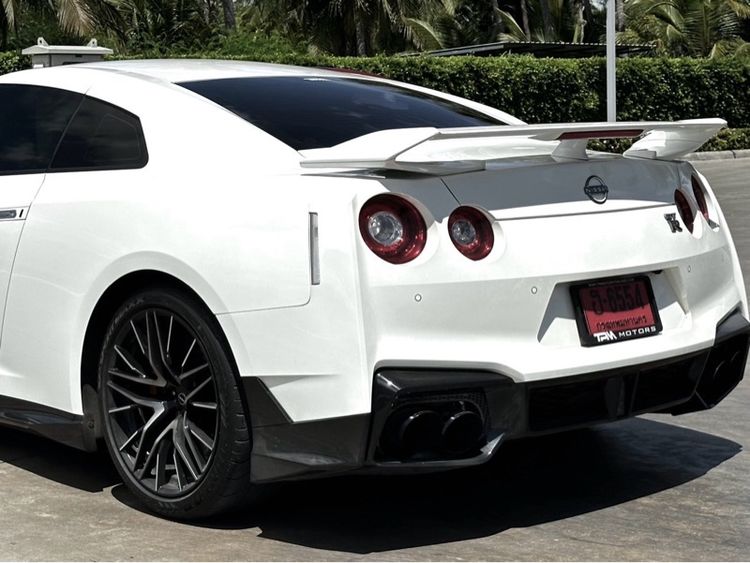 Nissan GT-R 2025 3.8 R35 4WD เบนซิน ไม่ติดแก๊ส เกียร์อัตโนมัติ ขาว รูปที่ 4