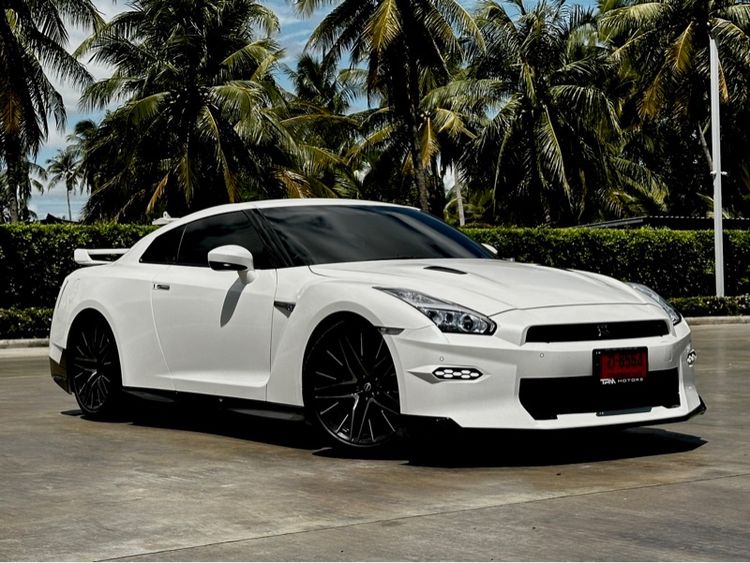 Nissan GT-R 2025 3.8 R35 4WD เบนซิน ไม่ติดแก๊ส เกียร์อัตโนมัติ ขาว รูปที่ 3