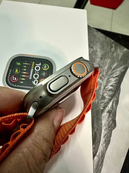 Apple Watch Ultra 2 GPS  Cellular 49mm Titanium Case  รูปที่ 3