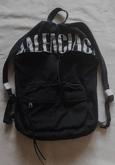 เป้ Balenciaga