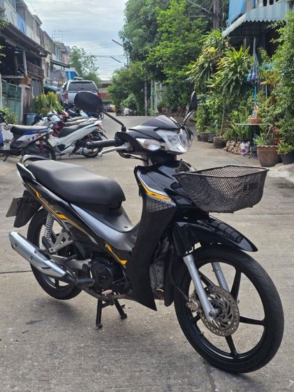 Honda ขาย Wave110i ปี2023 สตาร์ทมือ ล้อแม็ก
