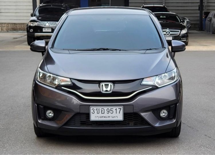 รถ Honda Jazz 1.5 SV Plus i-VTEC สี เทา