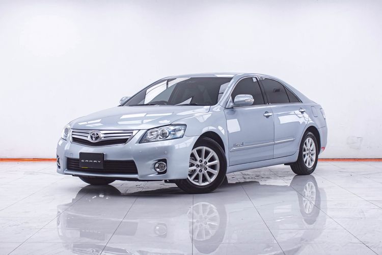 รถ Toyota Camry 2.4 Hybrid สี เทา