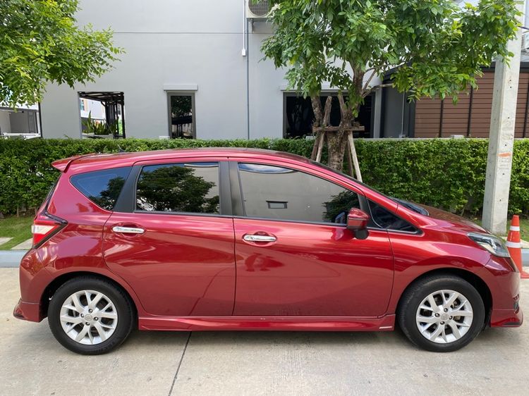 Nissan Note 2017 1.2 VL Sedan เบนซิน ไม่ติดแก๊ส เกียร์อัตโนมัติ แดง รูปที่ 3