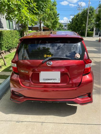 Nissan Note 2017 1.2 VL Sedan เบนซิน ไม่ติดแก๊ส เกียร์อัตโนมัติ แดง รูปที่ 4