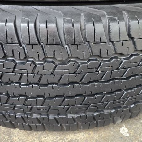 265​ 65R17​ Dunlop Grandterk​ AT​22 ลงพื้นปี25 สวยจัดๆ​ น้องๆยางใหม่​ ดอกเต็ม​ นุ่มเงียบสุดๆ​ ชุด​4เส้น 6,800​ บาท 