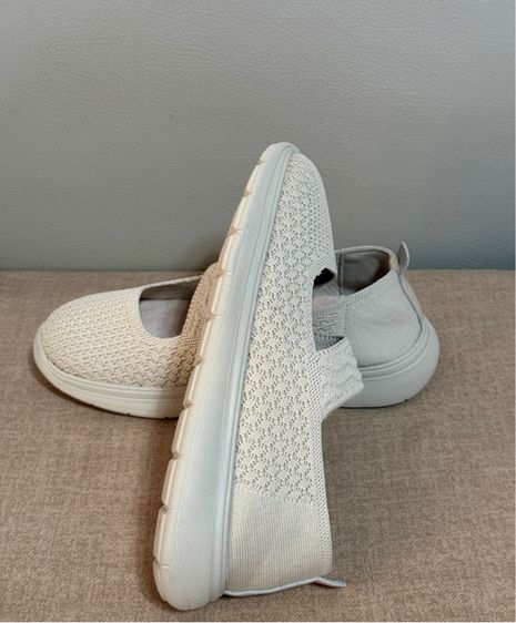 รองเท้าผ้าใบเพื่อสุขภาพ Hush Puppie Slip on รูปที่ 9