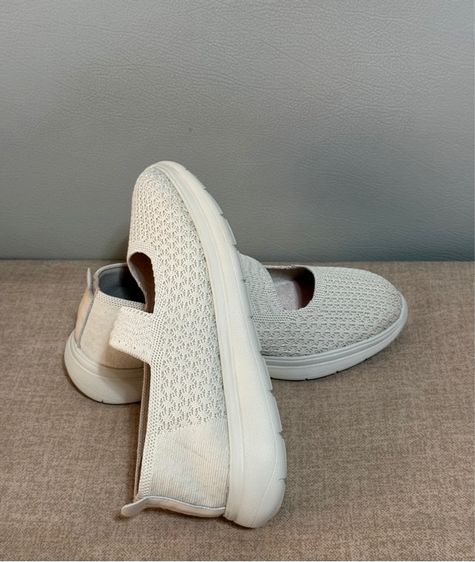 รองเท้าผ้าใบเพื่อสุขภาพ Hush Puppie Slip on รูปที่ 12