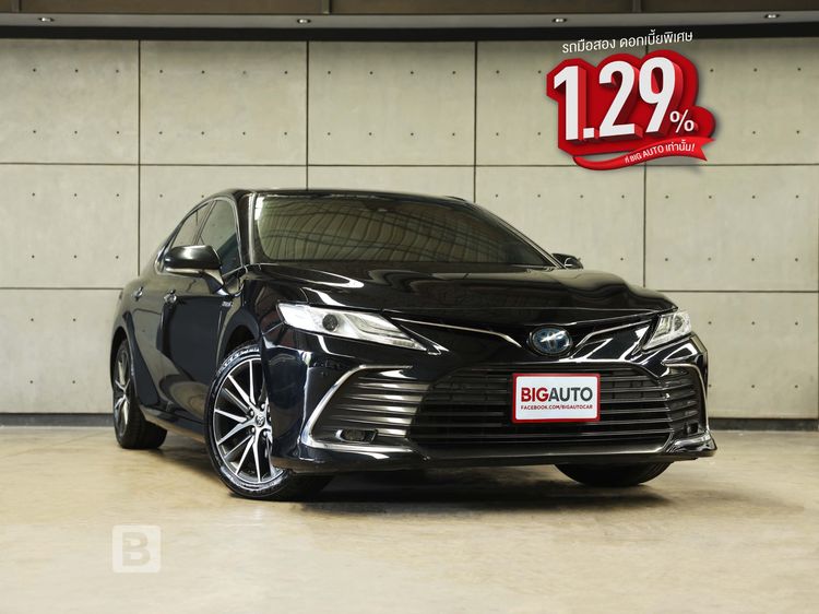 Toyota Camry 2022 2.5 HEV Premium Sedan ไฮบริด ไม่ติดแก๊ส เกียร์อัตโนมัติ ดำ