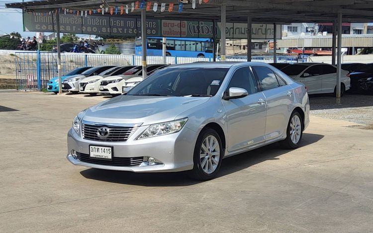 รถ Toyota Camry 2.5 G สี บรอนซ์เงิน