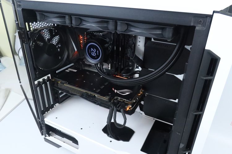 Comset Gaming Core i7-9700K (8C.8T) GTX 1080 RAM32.500GB รูปที่ 16