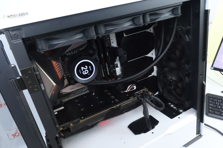 Comset Gaming Core i7-9700K (8C.8T) GTX 1080 RAM32.500GB รูปที่ 15