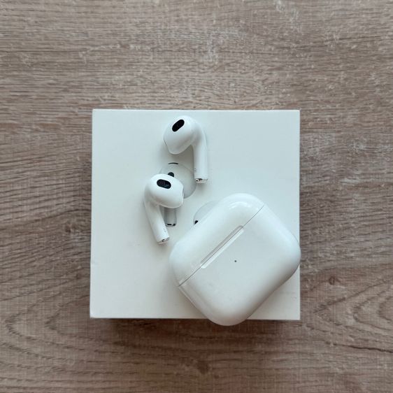 Apple AirPods 3 สภาพดี ครบกล่อง 