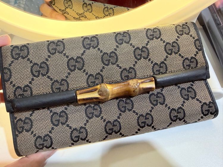 กระเป๋าสตางค์ gucci
