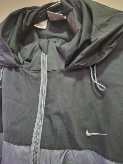 เสื้อแจ็คเก็ต มีฮู๊ทไนกี้ NIKE สภาพสวยงาม 