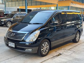 รถบ้านสวยๆ HYUNDAI GRAND STAREX VIP