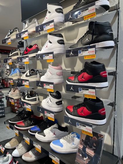 รองเท้า nike court vision mid รูปที่ 9