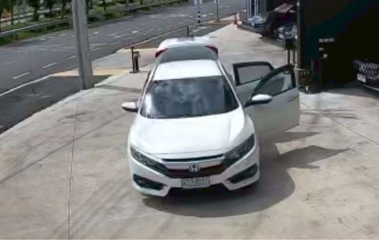 Honda Civic 2016 1.8 EL i-VTEC Sedan เบนซิน ไม่ติดแก๊ส เกียร์อัตโนมัติ ขาว