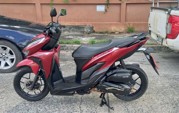 Honda click125i ล้อแม็กซ์แท้เอกสารชุดโอนครบ