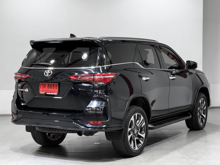 Toyota Fortuner 2021 2.8 LEGENDER 2WD AT Utility-car ดีเซล ไม่ติดแก๊ส เกียร์อัตโนมัติ ดำ รูปที่ 4