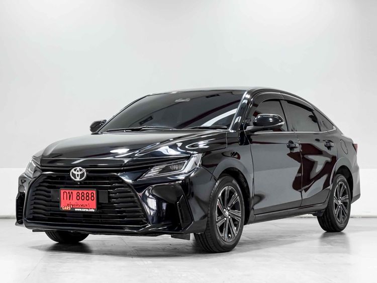 Toyota Yaris ATIV 2023 1.2 Premium Sedan เบนซิน ไม่ติดแก๊ส เกียร์อัตโนมัติ ดำ รูปที่ 3