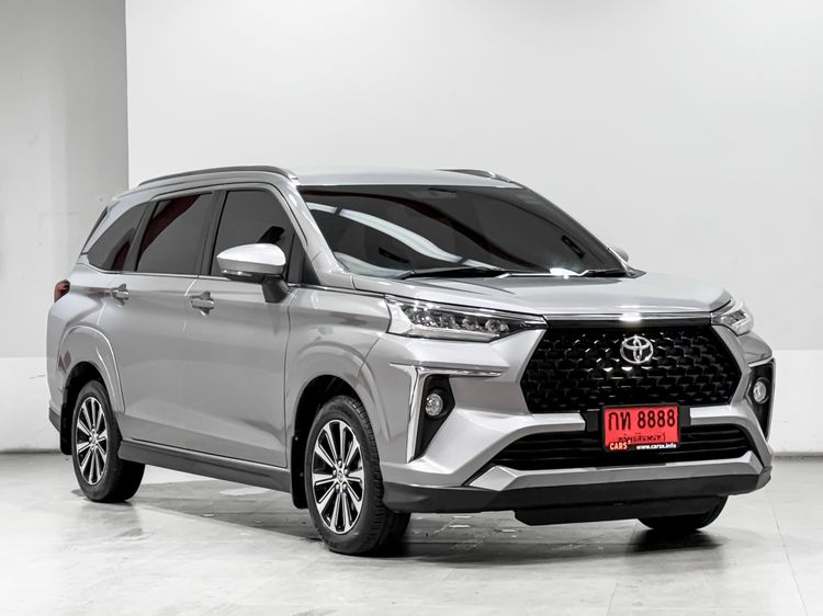 รถ Toyota Veloz 1.5 Smart สี บรอนซ์เงิน