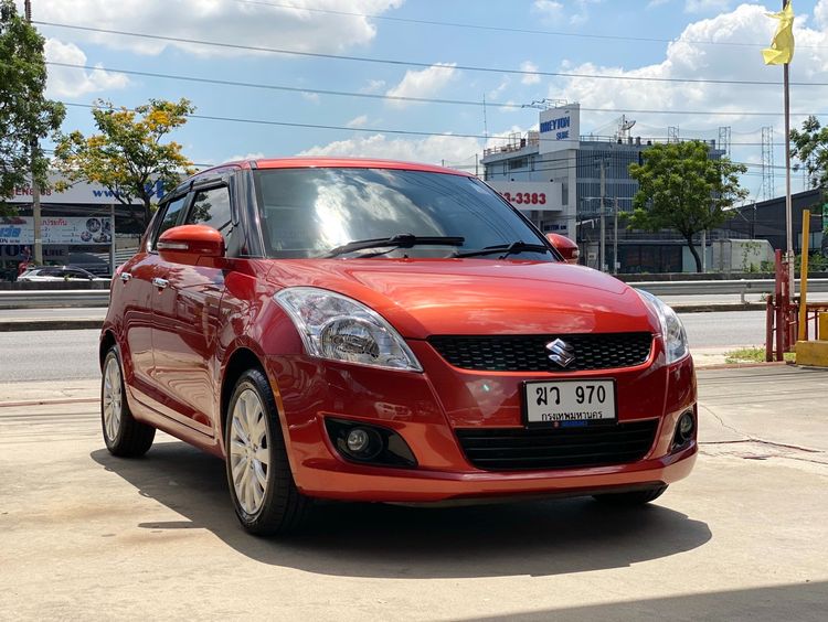 รถ Suzuki Swift 1.25 GLX สี ส้ม
