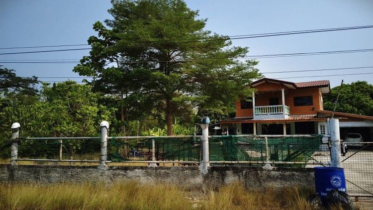 อื่นๆ ตกแต่งครบ สร้างเสร็จก่อน 2010 ขายบ้านพร้อมที่ดินอำเภออุทัยใกล้นิคมโรจนะ รูปที่ 3