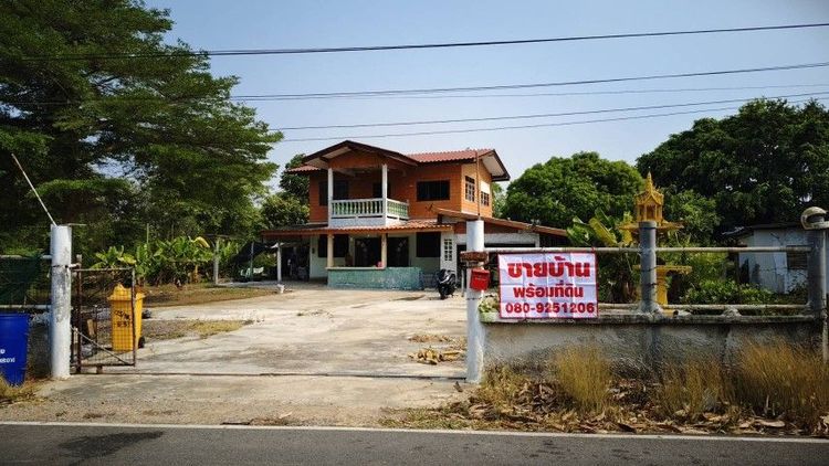 ขายบ้านพร้อมที่ดินอำเภออุทัยใกล้นิคมโรจนะ