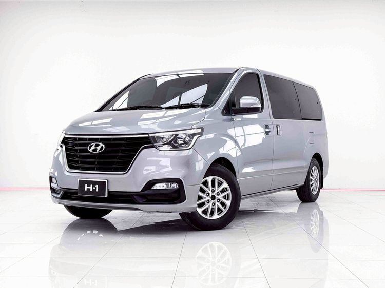 Hyundai H-1  2019 2.5 Maesto Touring Utility-car ดีเซล ไม่ติดแก๊ส เกียร์อัตโนมัติ เทา