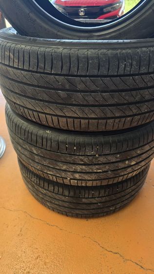 ยาง Michelin primacy 3st 215 55 R17 ปี 22 ดอกเหลือๆ รูปที่ 8