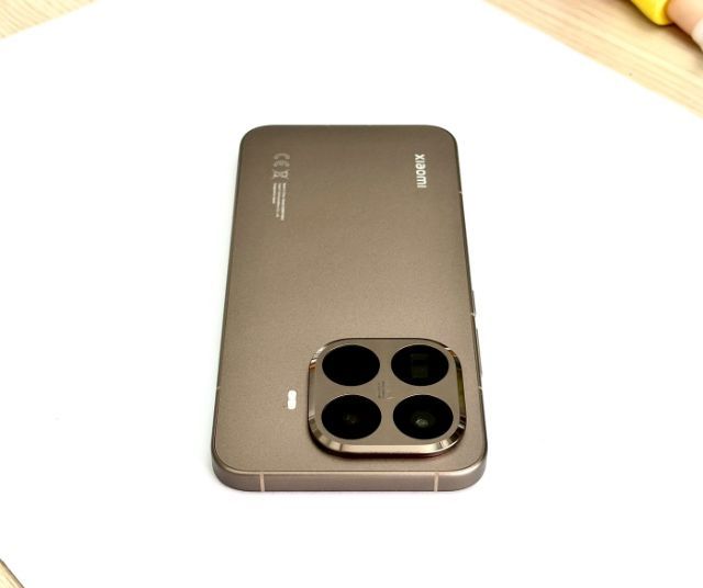 Xiaomi 15T Pro สีน้ำตาล รูปที่ 7