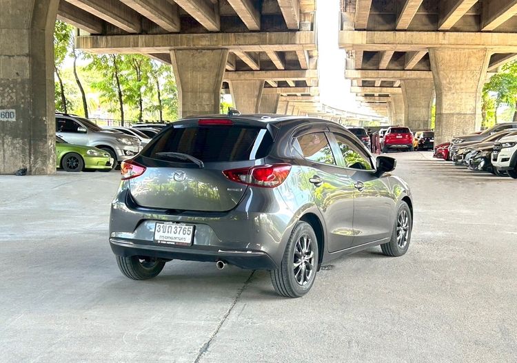 Mazda Mazda 2 2021 1.3 Sedan เบนซิน ไม่ติดแก๊ส เกียร์อัตโนมัติ เทา รูปที่ 2