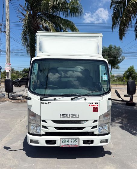 รถ ISUZU NLR 130 แรง ปี 2562  รถห้างแท้ (4 ล้อไม่ติดเวลา)  รุ่นใหม่ ไมล์น้อย รถสวยมาก รูปที่ 3