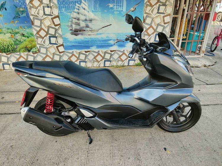 🛵ยังไงก็ขาย PCX 160 ปี 65 เครื่องดี สีสวย สตาร์ทมือ กุญแจรีโมท เล่มชุดโอนครบ+เปลี่ยนถ่ายน้ำมันเครื่องฟรี ส่งฟรี30 ก.ม รูปที่ 3