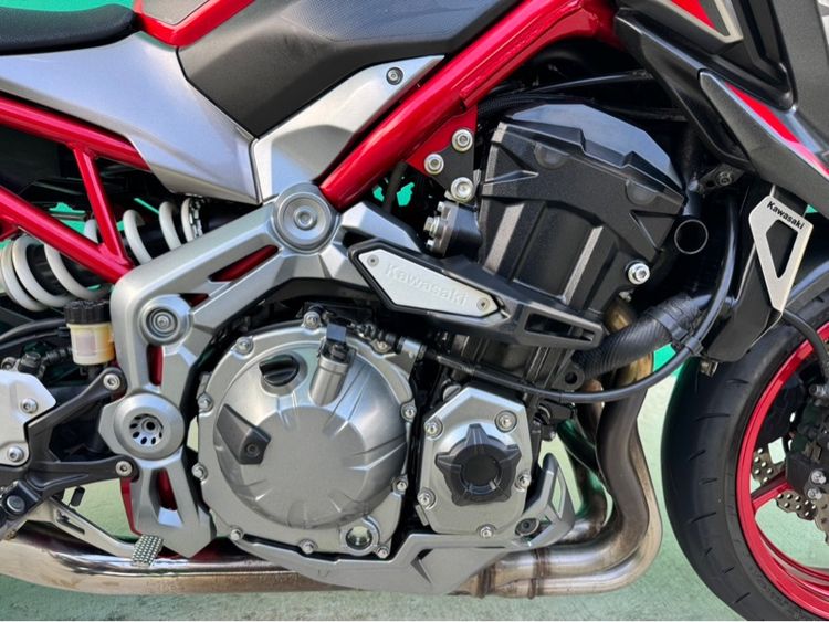 Kawasaki Z900 SE ปี2019 สีเทา แดง วิ่ง12,000โล  รูปที่ 7