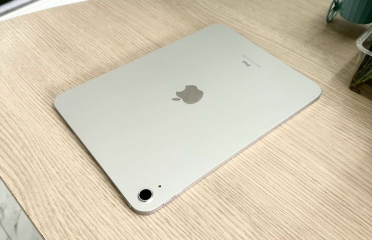 Apple 64 GB iPad Gen10 สีเงิน
64gb WiFi