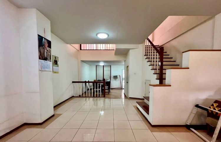 อื่นๆ มีบางส่วน สร้างเสร็จก่อน 2010 📢🏡 ขายบ้าน 3 ชั้น หลังใหญ่ หมู่บ้านสวนนนท์วิลล์ ราชพฤกษ์–ท่าอิฐ ใกล้ MRT บางรักน้อยท่าอิฐ ✨️ รูปที่ 4
