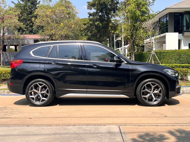 BMW X1 2020 2.0 sDrive18d xLine Utility-car ดีเซล ไม่ติดแก๊ส เกียร์อัตโนมัติ ดำ รูปที่ 4