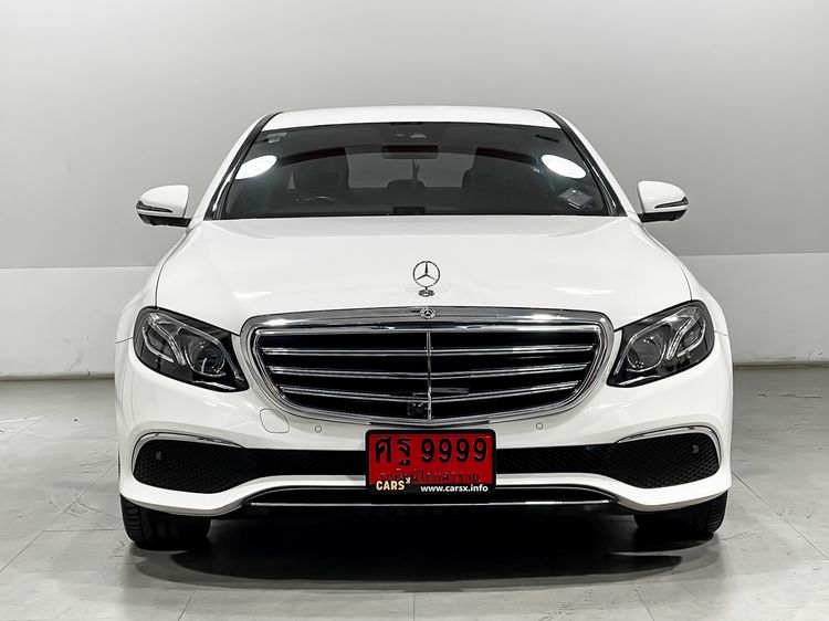 Mercedes-Benz E-Class 2019 E350 Sedan ปลั๊กอินไฮบริด (PHEV) ไม่ติดแก๊ส เกียร์อัตโนมัติ ขาว รูปที่ 2