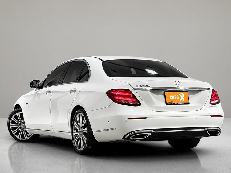 Mercedes-Benz E-Class 2019 E350 Sedan ปลั๊กอินไฮบริด (PHEV) ไม่ติดแก๊ส เกียร์อัตโนมัติ ขาว รูปที่ 4