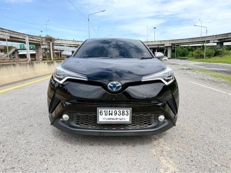 รถ Toyota C-HR 1.8 Hybrid Premium Safety สี ดำ
