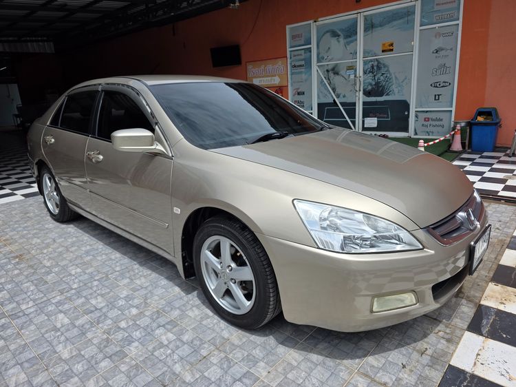 รถ Honda Accord 2.4 EL สี บรอนซ์ทอง